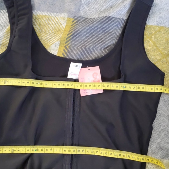 Body Shaper - short - Picture 7 of 8